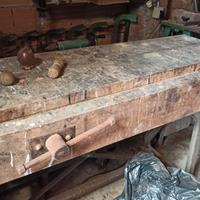 Banco da falegname vintage Dubied con morsa