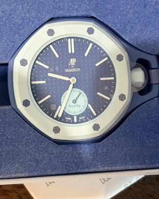 AUDEMARS PIGUET X SWTCHroyal pop