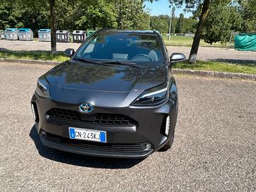 toyota yaris cross