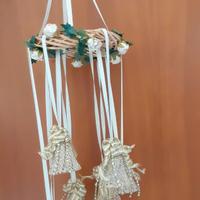 addobbi natalizi campanelle dorate da appendere