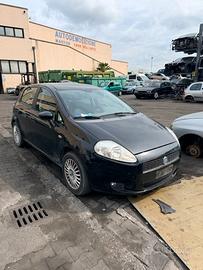 Ricambi Fiat Grande Punto 1.3 MJT 5P Anno 2007 Cod