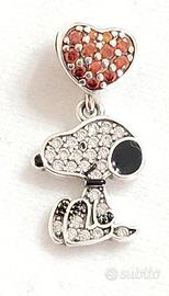 charm Snoopy