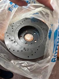 Kit freni a disco forati + pasticche per Clio RS