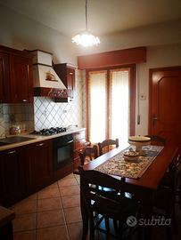 Stanza matrimoniale donna