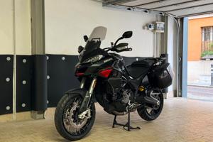 Ducati Multistrada V2S - Total Black