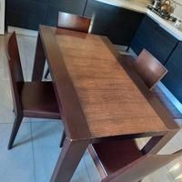 Tavolo e sedie Calligaris in legno