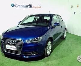 Audi a1 1.6 tdi 105 cv attraction nov-2010