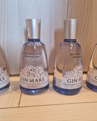 4 Bottiglie Gin MARE Sigillate 700ML