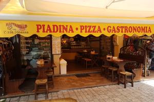 Attivitá gastronomia, piadineria, pizza al taglio