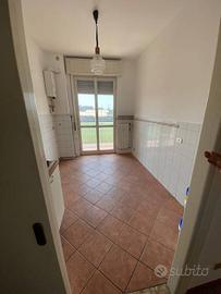 Appartamento di 90 m² con 3 locali e box auto a Mi