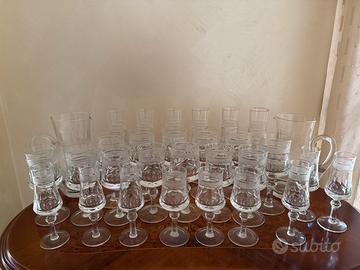 Servizio completo di bicchieri da 12 persone