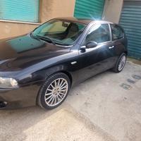 Alfa 147  JTD 1900 16 valvole 