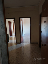 Appartamento di 120 mq circa con annesso box auto