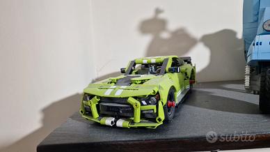 LEGO Technic 42138 – Ford Mustang Shelby GT500