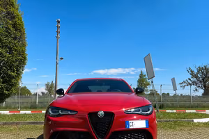 Alfa romeo giulia 2.0 280cv veloce