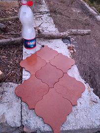 piastrelle vintage sagomate smaltate 