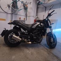 Moto Benelli Leoncino 500