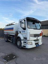 0676 MOTRICE CISTERNA RENAULT 2010