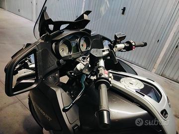 BMW r1200 RT 2011 series - touring  3 pack