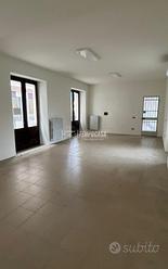 Locale Commerciale a Alba 1 locali