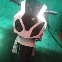 Moto giocattolo Bmw per bambini NON FUNZIONANTE