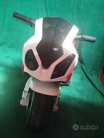 Moto giocattolo Bmw per bambini NON FUNZIONANTE