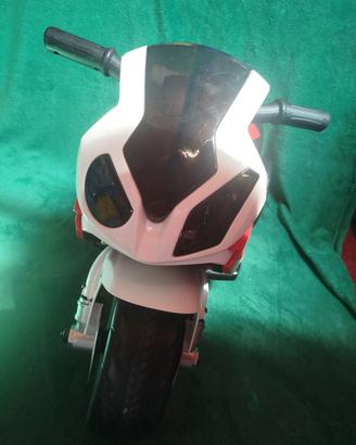 Moto giocattolo Bmw per bambini NON FUNZIONANTE