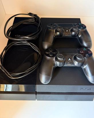 PS4 FAT 500GB + 2 CONTROLLER