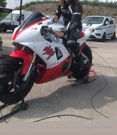 Yamaha yzf r1- yz400- wr426 supermotard