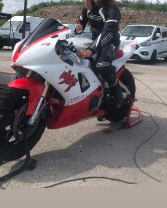 Yamaha yzf r1- yz400- wr426 supermotard