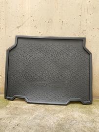 Vassoio copri piano baule Yaris Cross