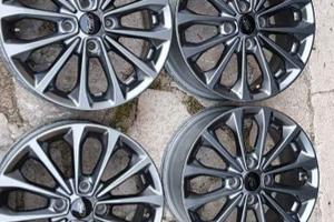 Cerchi In Lega Ford Fiesta 3398192098