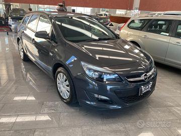OPEL Astra 1.4 Turbo 140CV Sports Tourer GPL Tec