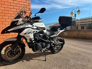 Benelli trk 502 x