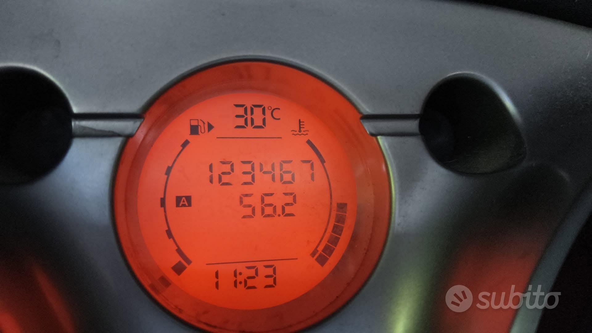 Nissan Qashqai 2009 photo 3