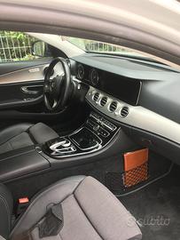 Auto Mercedes classe E 220