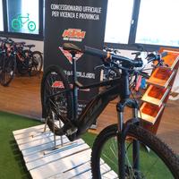 Bici elettrica e-bike mtb ktm macina ride 