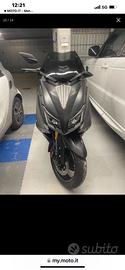 Yamaha T Max 530