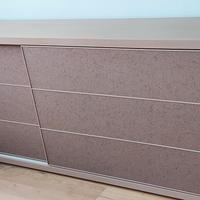 mobile multiuso con ante scorrevoli 