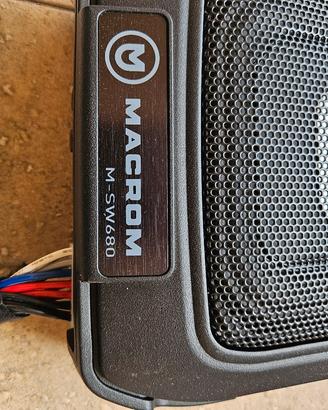 Woofer amplificato