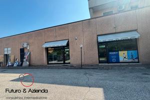 Locale commerciale a bussolengo vr