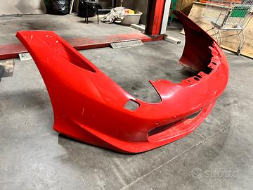 Paraurti e faro anteriore ferrari 458