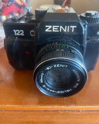 Macchina Fotografica Reflex ZENIT 122