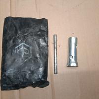 bustina attrezzi piaggio 