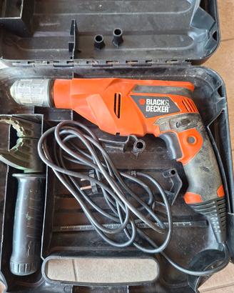 Trapano a percussione Black+Decker con Valigetta 