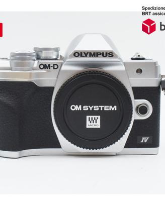 Olympus OM-D E-M10 IV
