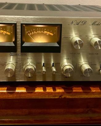 Amplificatore NAD model 200 (Anno1975)