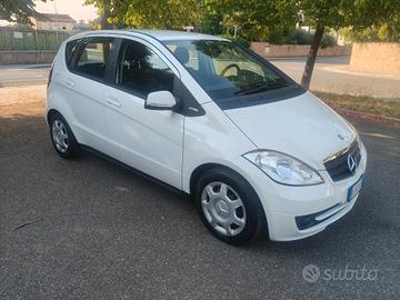 Mercedes-benz A 160 CDI 2011 NEOPATENTATI