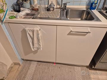 Mobile lavello bianco SME lavastoviglie BOSCH 13c