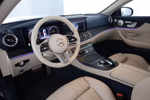 MERCEDES-BENZ CLA sse E Coupé E 220 d 4Matic AMG-L